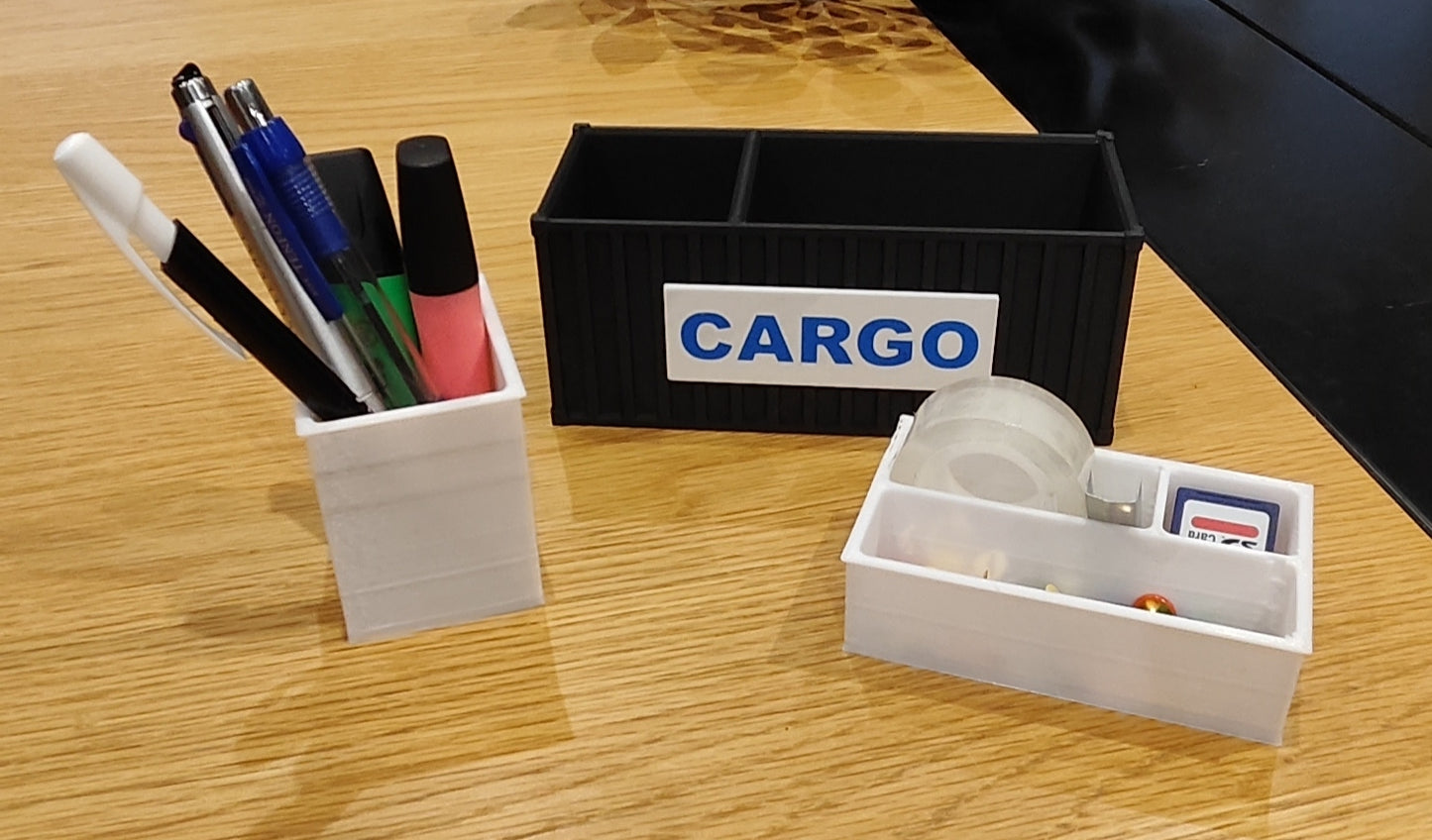 Organiseur de bureau "conteneur"